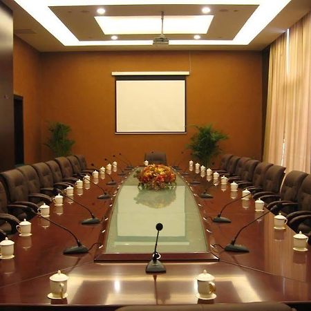 Tianrui Business Hotel تايي يونا المظهر الخارجي الصورة