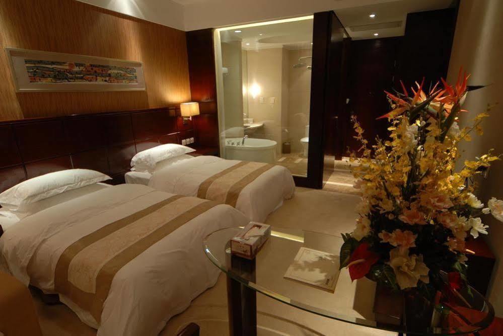 Tianrui Business Hotel تايي يونا المظهر الخارجي الصورة