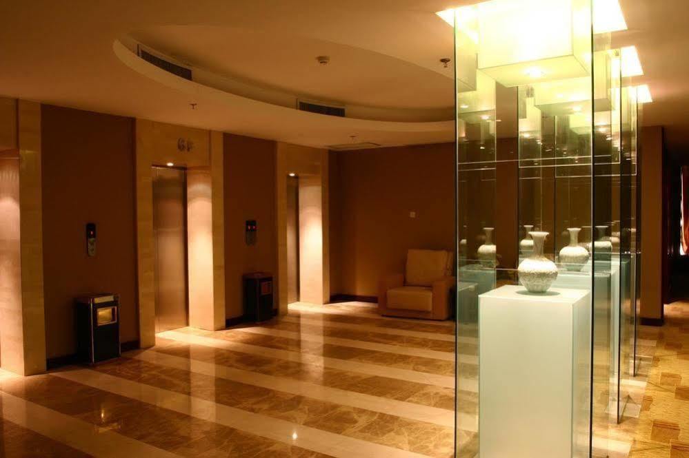 Tianrui Business Hotel تايي يونا المظهر الخارجي الصورة