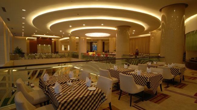 Tianrui Business Hotel تايي يونا المطعم الصورة
